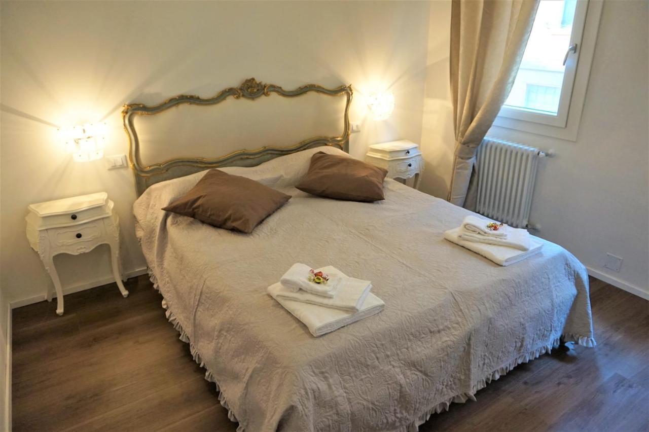 Sara S Luxury Home Five Minutes From Piazza San Marco Veneţia Exterior foto