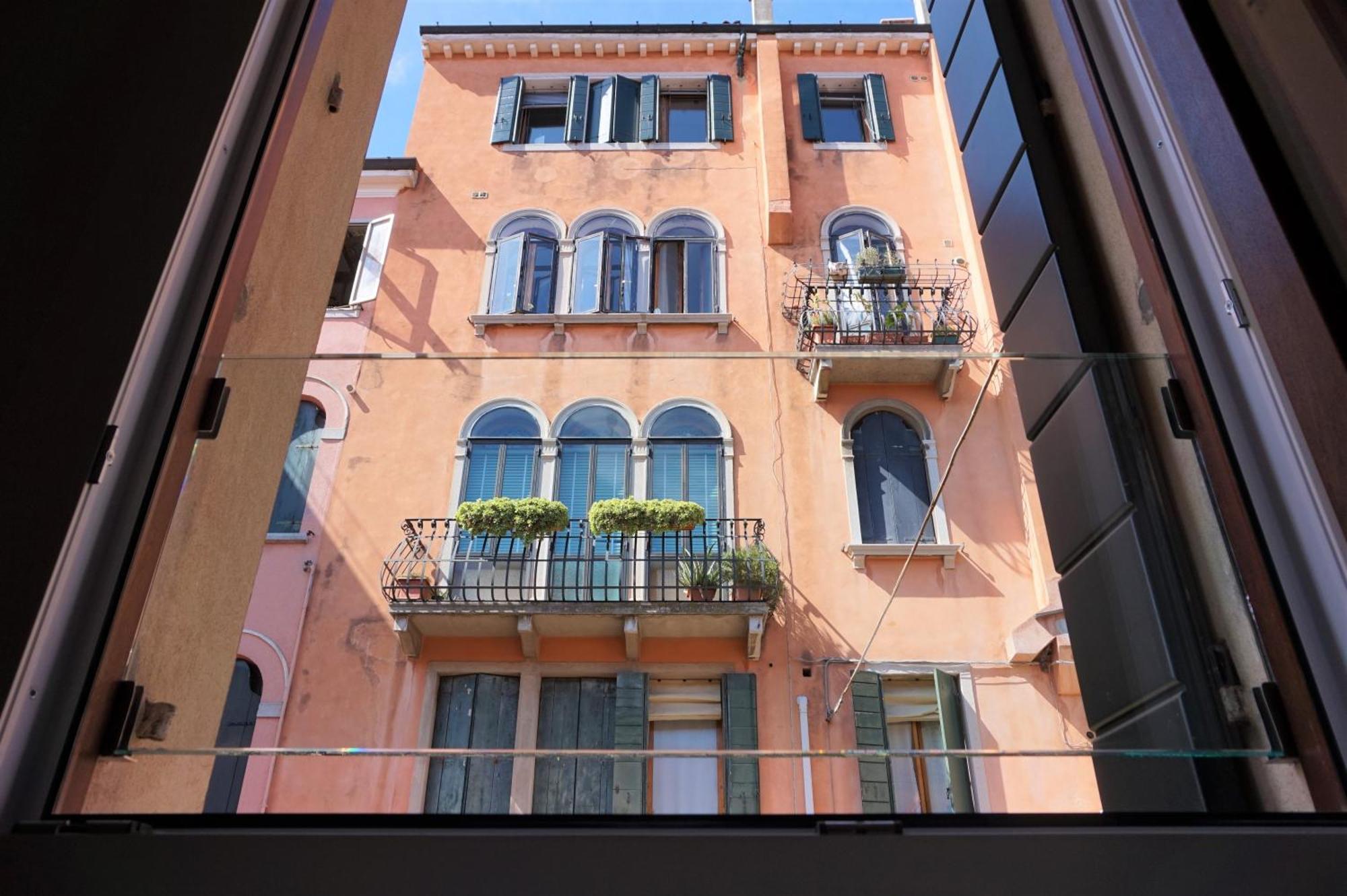Sara S Luxury Home Five Minutes From Piazza San Marco Veneţia Exterior foto